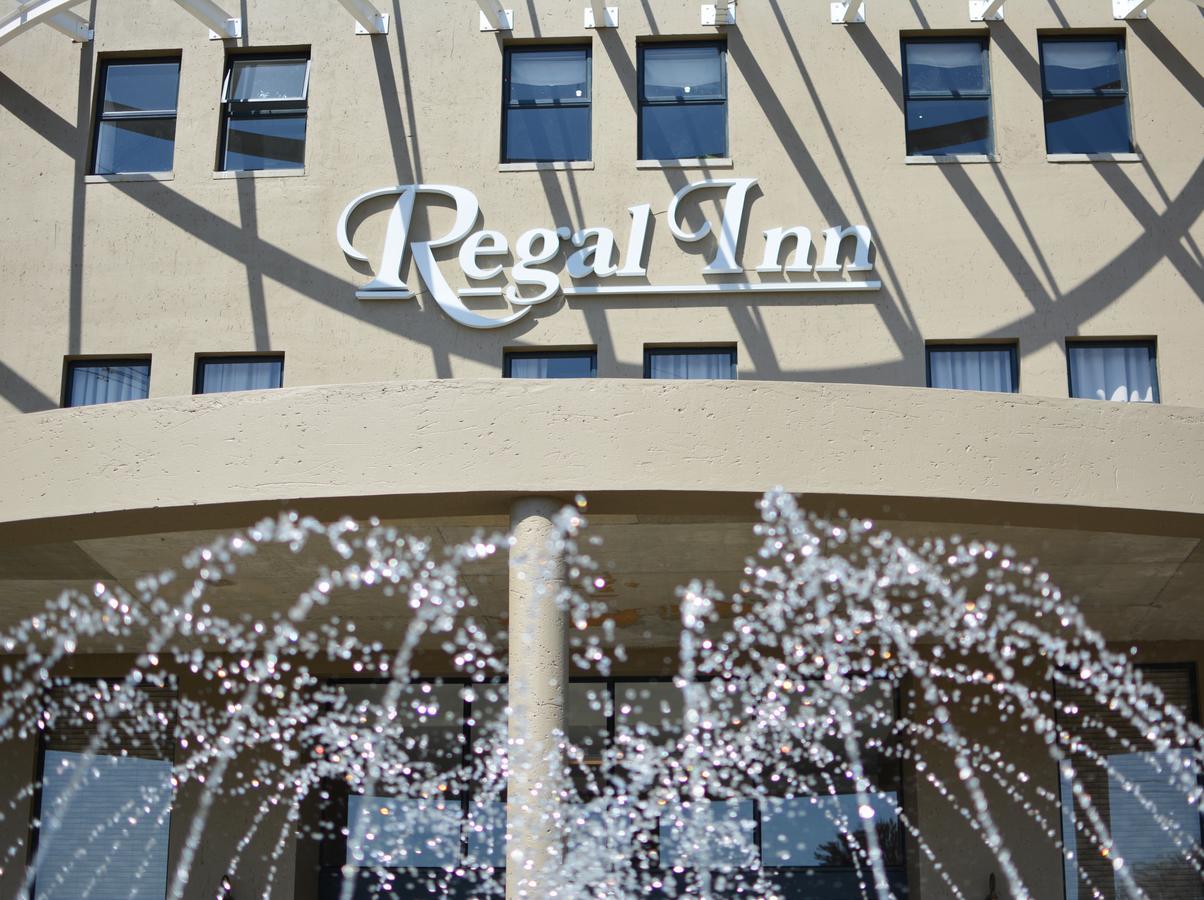 Regal Inn Hotel ミッドラント エクステリア 写真