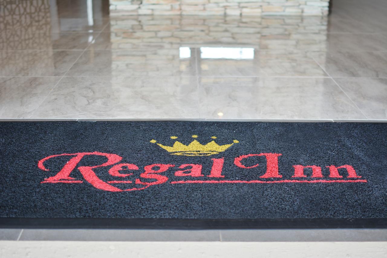 Regal Inn Hotel ミッドラント エクステリア 写真