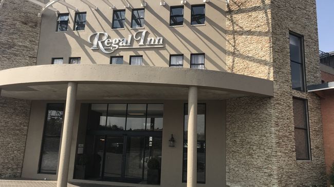Regal Inn Hotel ミッドラント エクステリア 写真